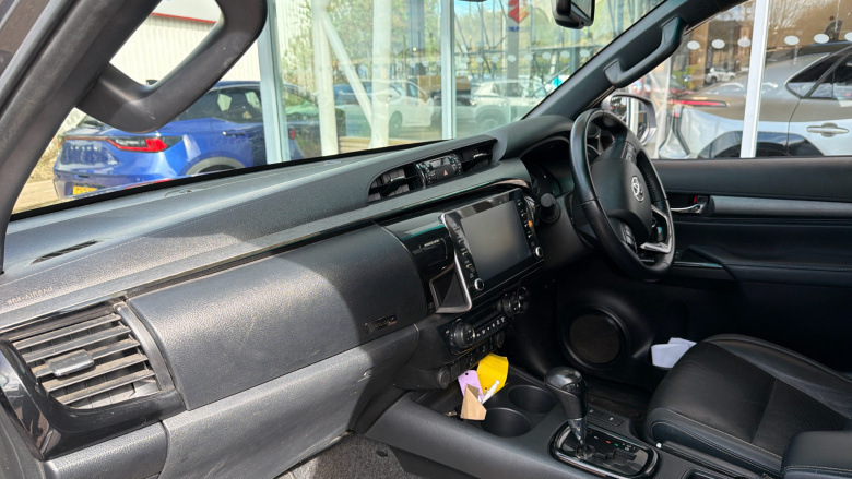 Toyota Hilux Diesel Invincible X D/Cab Pick Up 2.8 D-4D Auto